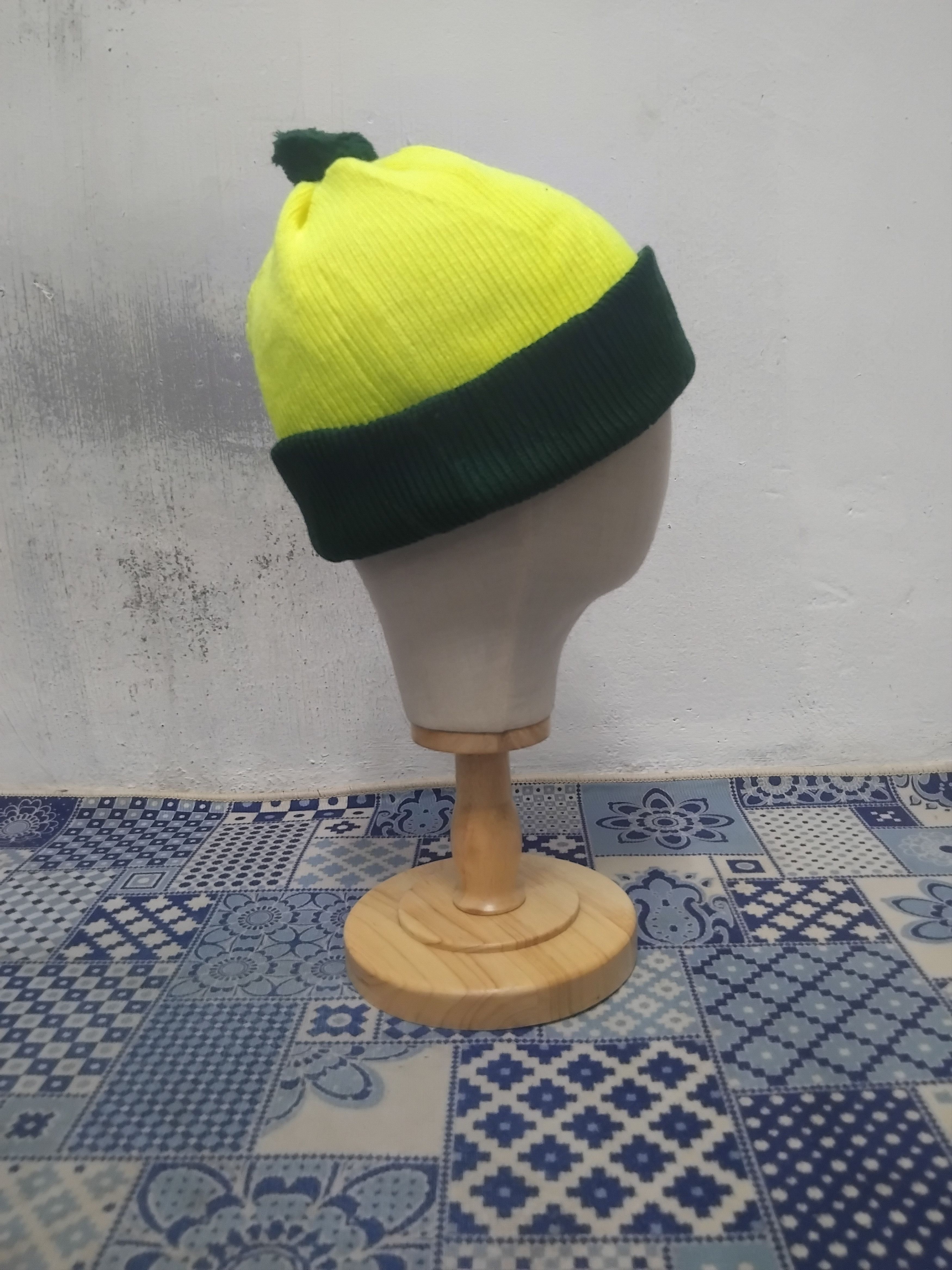Japanese Brand 2 colour green Made in Japan Beanie Size ONE SIZE - 7 Thumbnail