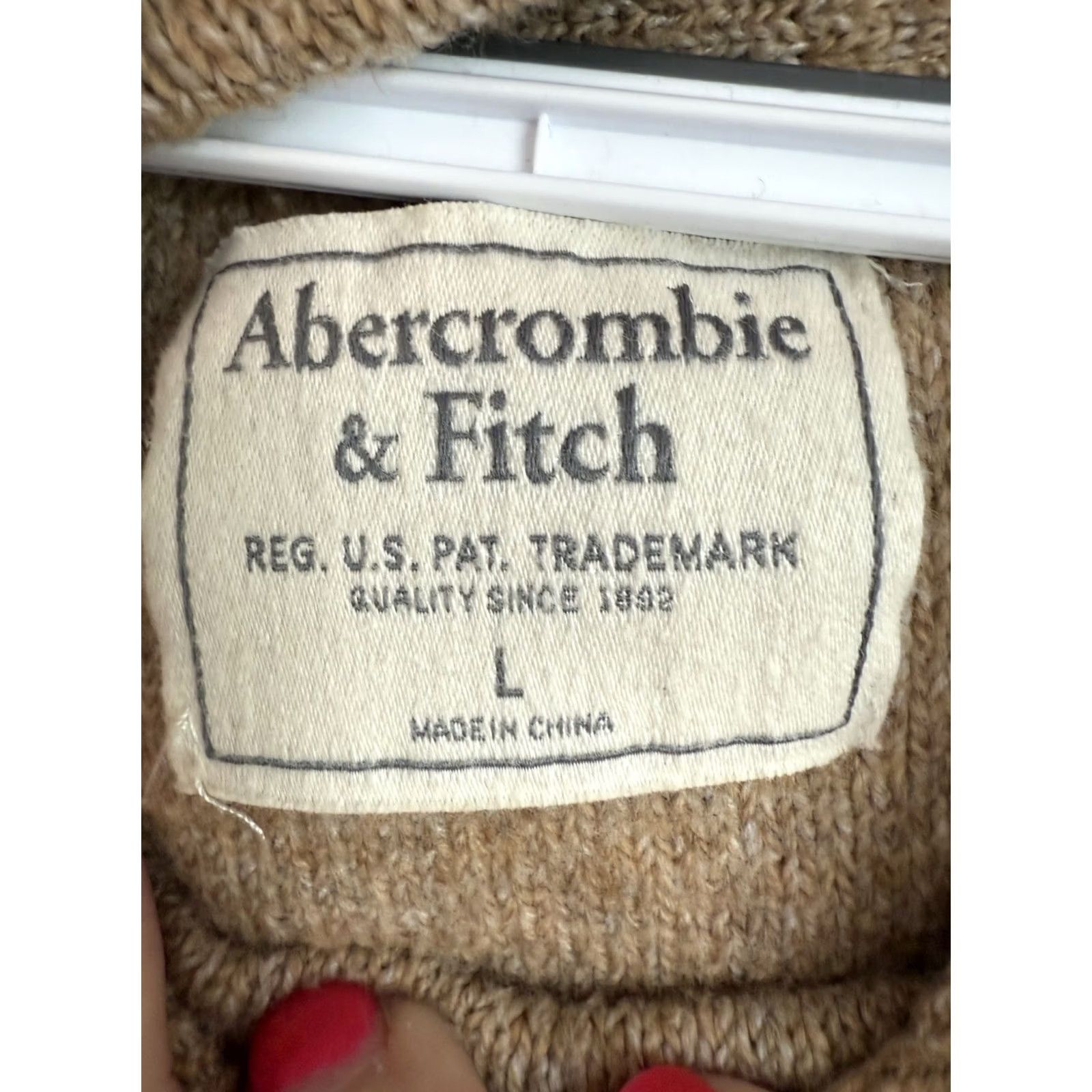 Abercrombie & Fitch VINTAGE Abercrombie & Fitch Pullover Sweater Men’s L Hood Beige 90s Y2K Preppy Size US L / EU 52-54 / 3 - 4 Thumbnail
