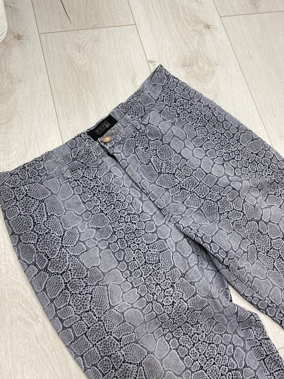 Versace × Versace Jeans Couture × Vintage Vintage Versace Jeans Pants print snake Size 29" - 3 Thumbnail