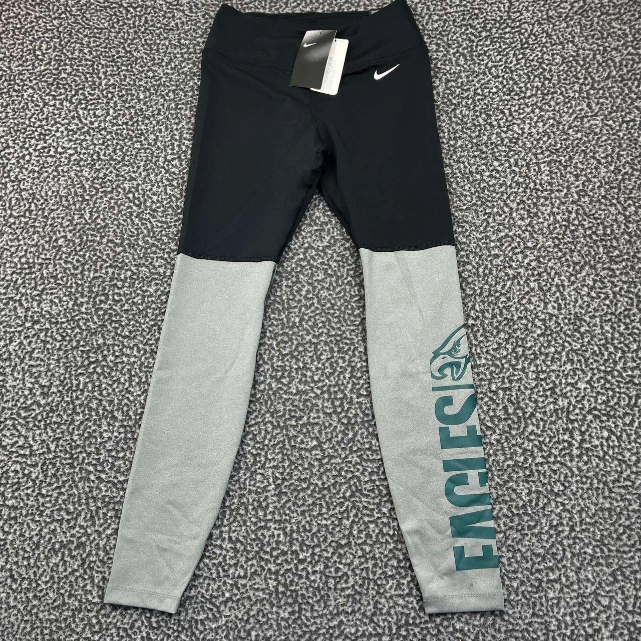 Nike Nike Dri-Fit Leggings Women M Philadelphia Eagles NFL 28x29 Size 29" - 1 Thumbnail