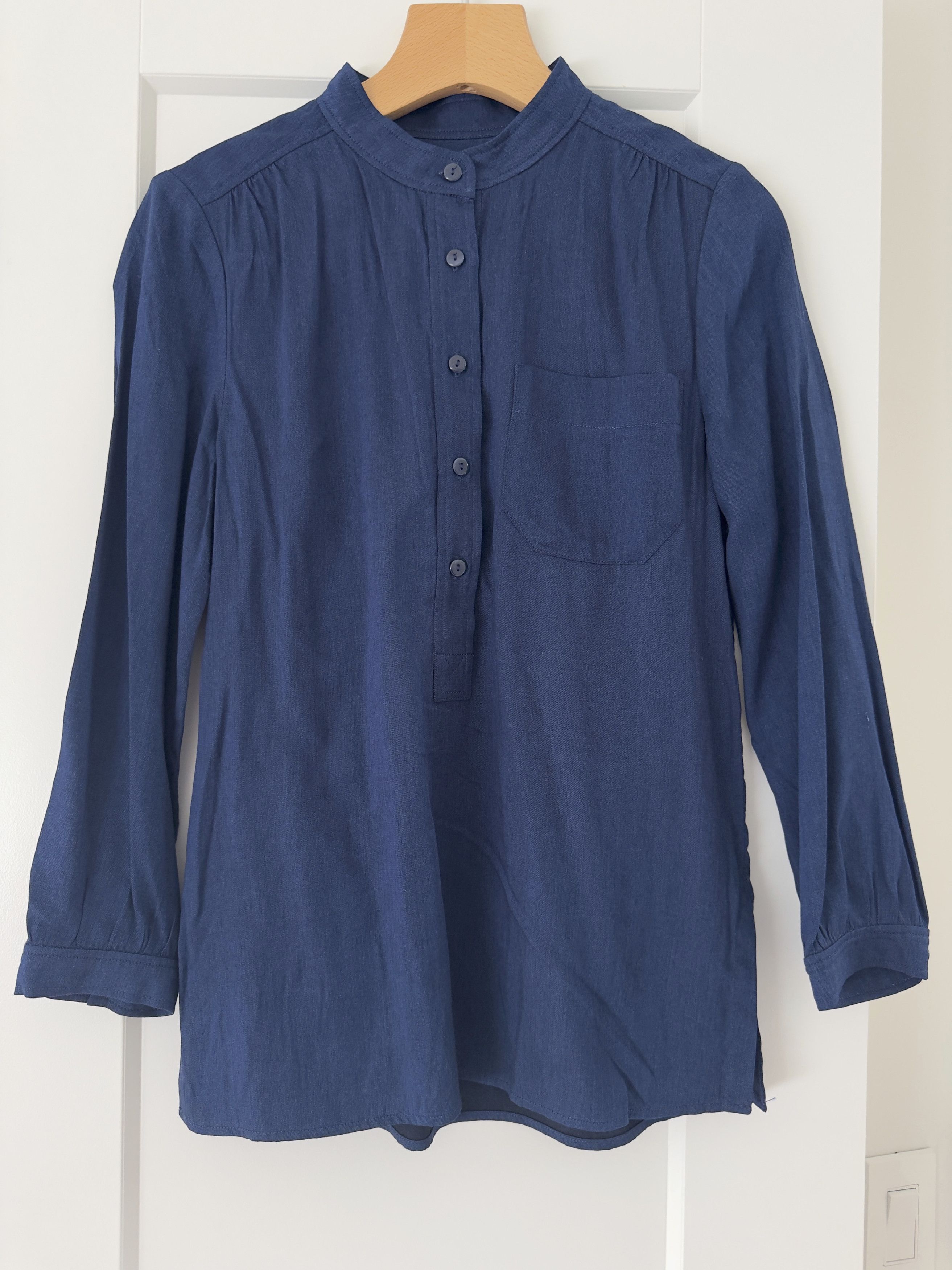 A.P.C. A.P.C. Half Button Shirt Blouse in Deep Indigo Size XS / US 0-2 / IT 36-38 - 1 Thumbnail