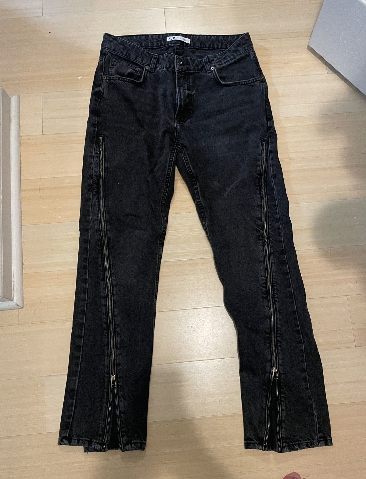 Zara Zipper Flare Jeans Size US 32 / EU 48 - 1 Thumbnail