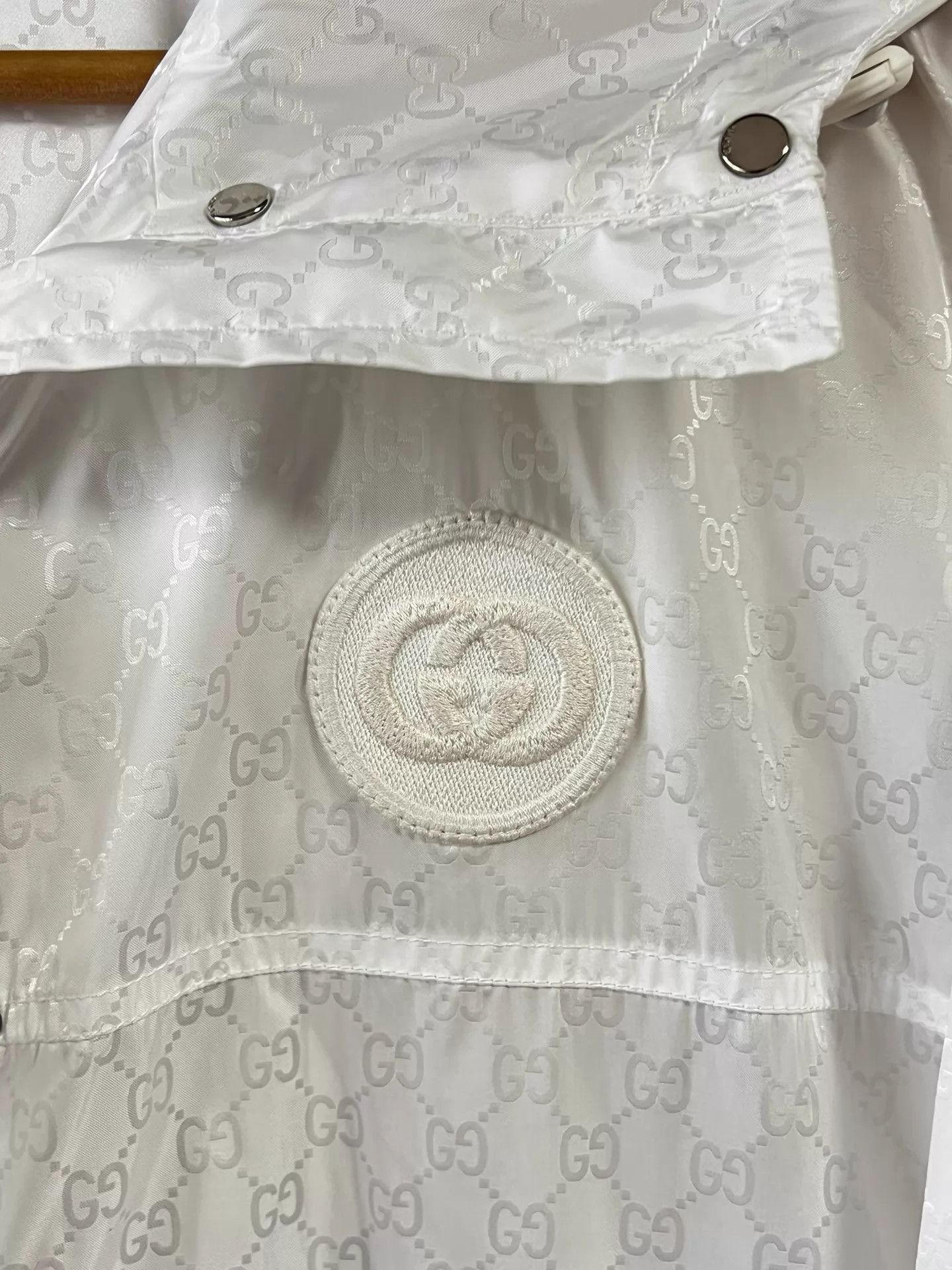 Gucci Gucci Women's White Hooded Jacket GG Allover Print 38 Size XS / US 0-2 / IT 36-38 - 4 Thumbnail