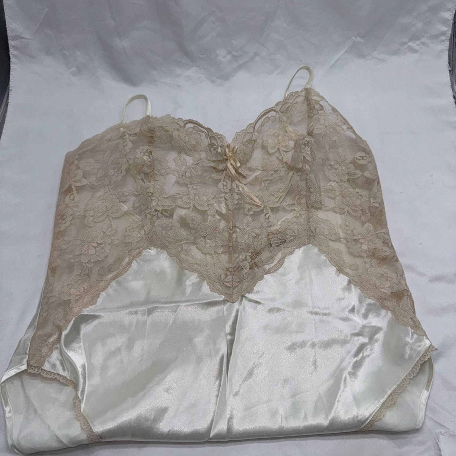 Victoria's Secret VTG gold tag Victorias Secret one piece neglige Size ONE SIZE - 1 Thumbnail