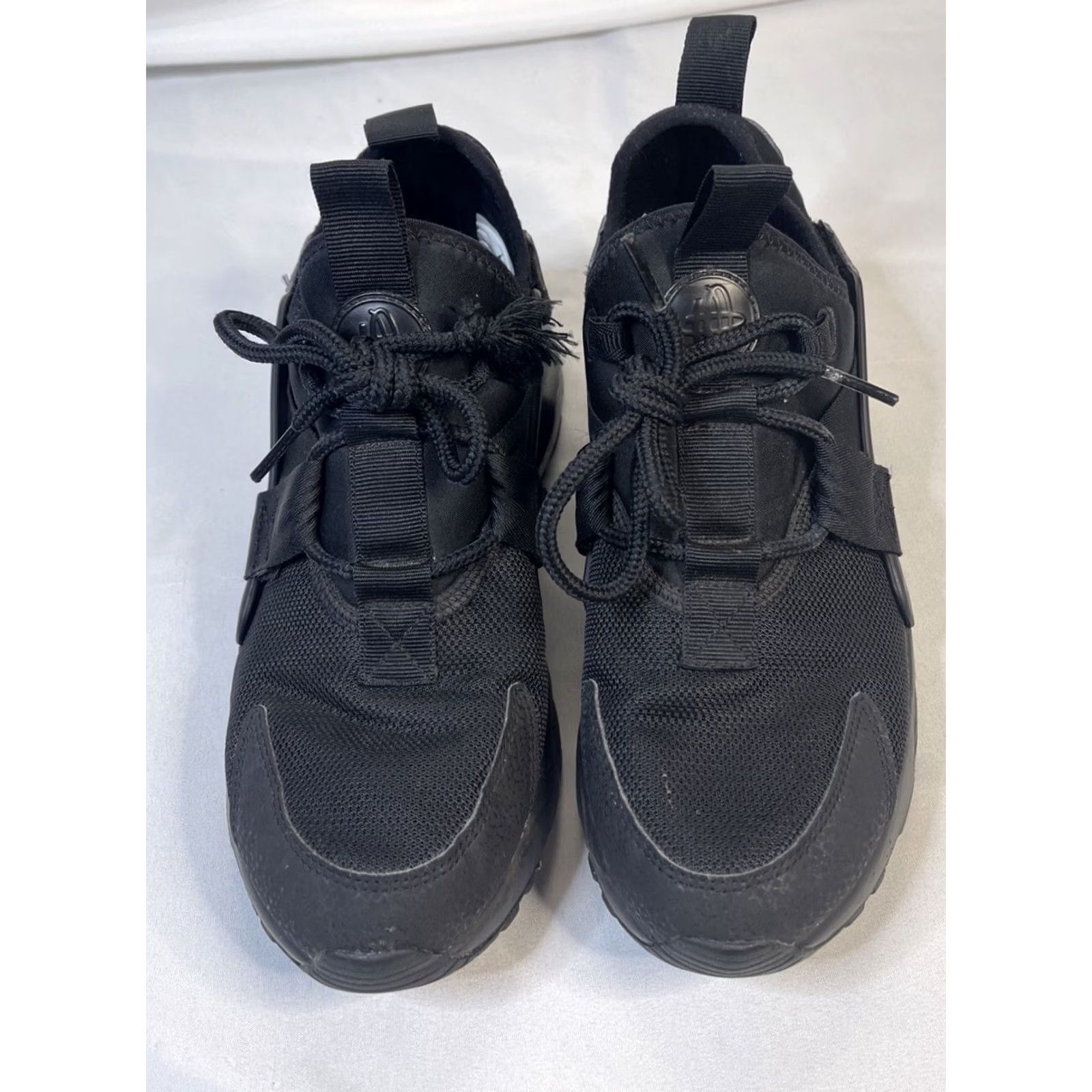 Nike Nike Air Women’s Huarache City Low Top Triple Black AH6804-003 Shoes 6.5 US Women’s Sneaker Athletic Casual Workwear Size M / US 6-8 / IT 42-44 - 4 Thumbnail