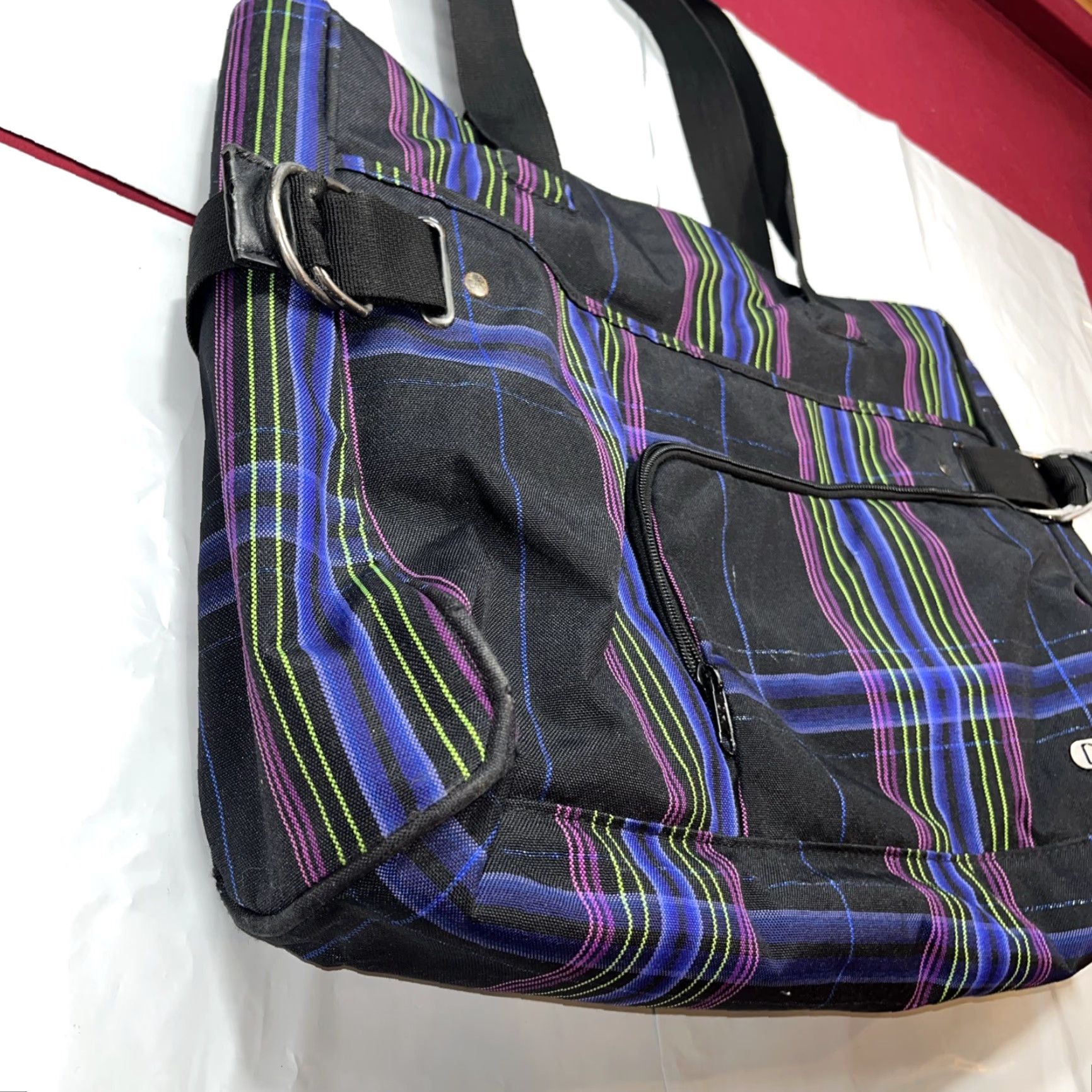 Dakine DAKINE TOTE Bag Black purple Lime Zip Padded Laptop Sleeve Multi Pockets Lg Size ONE SIZE - 5 Thumbnail