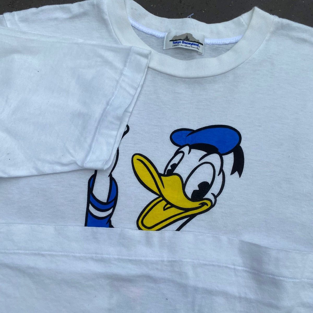 Disney RARE ‼️ Donald Duck Size US XS / EU 42 / 0 - 4 Thumbnail