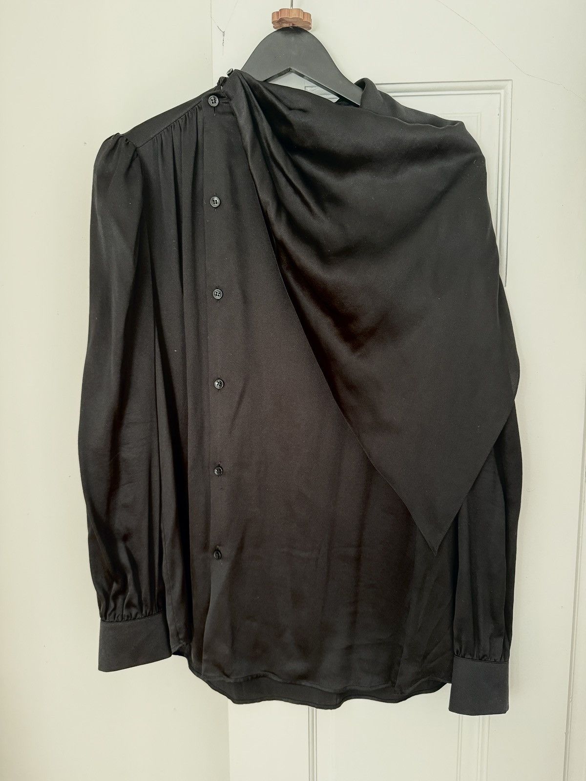 Saint Laurent Paris Silk spring 23 scarf shirt Size US S / EU 44-46 / 1 - 2 Thumbnail