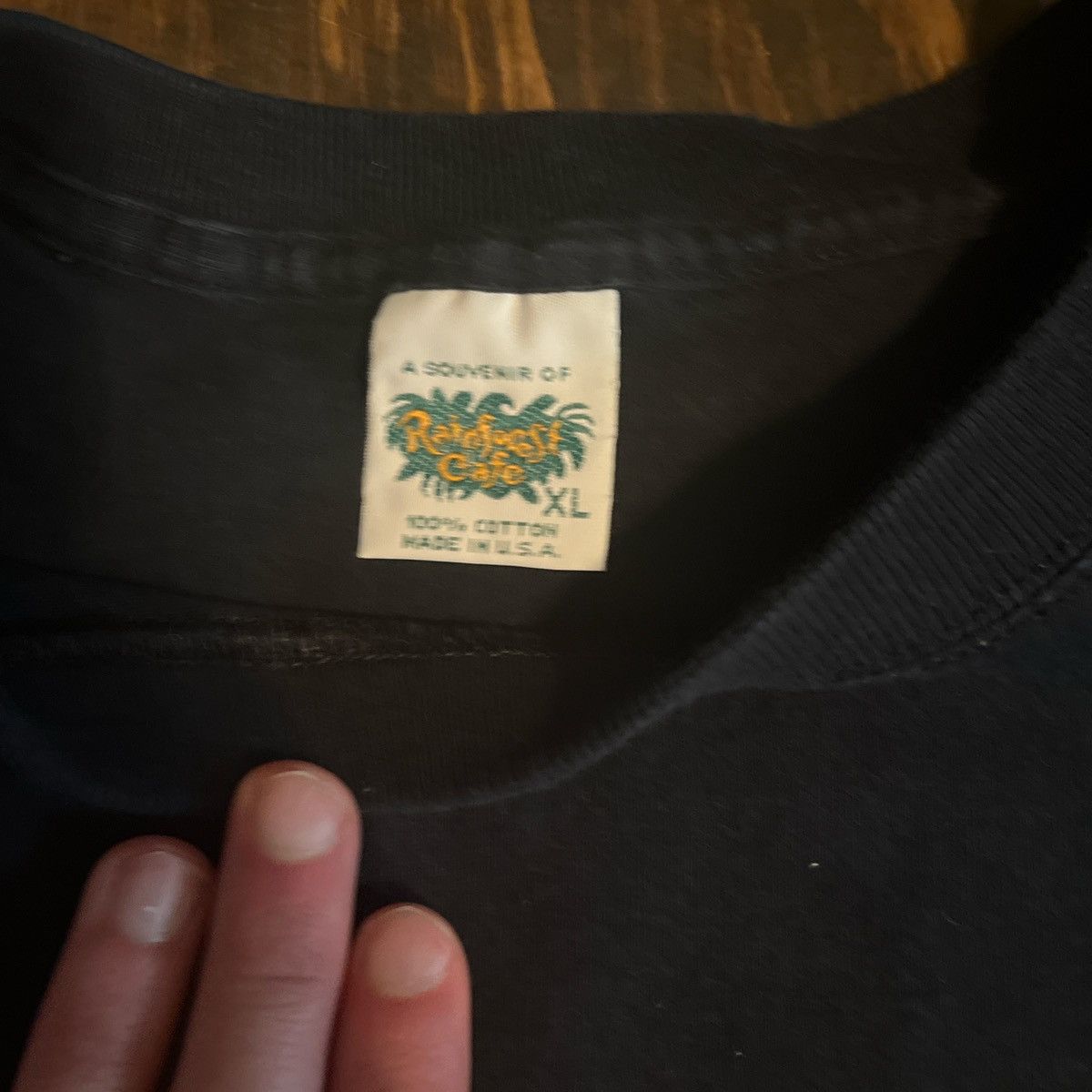 Vintage 90s rainforest cafe graphic tee Size US XL / EU 56 / 4 - 2 Thumbnail