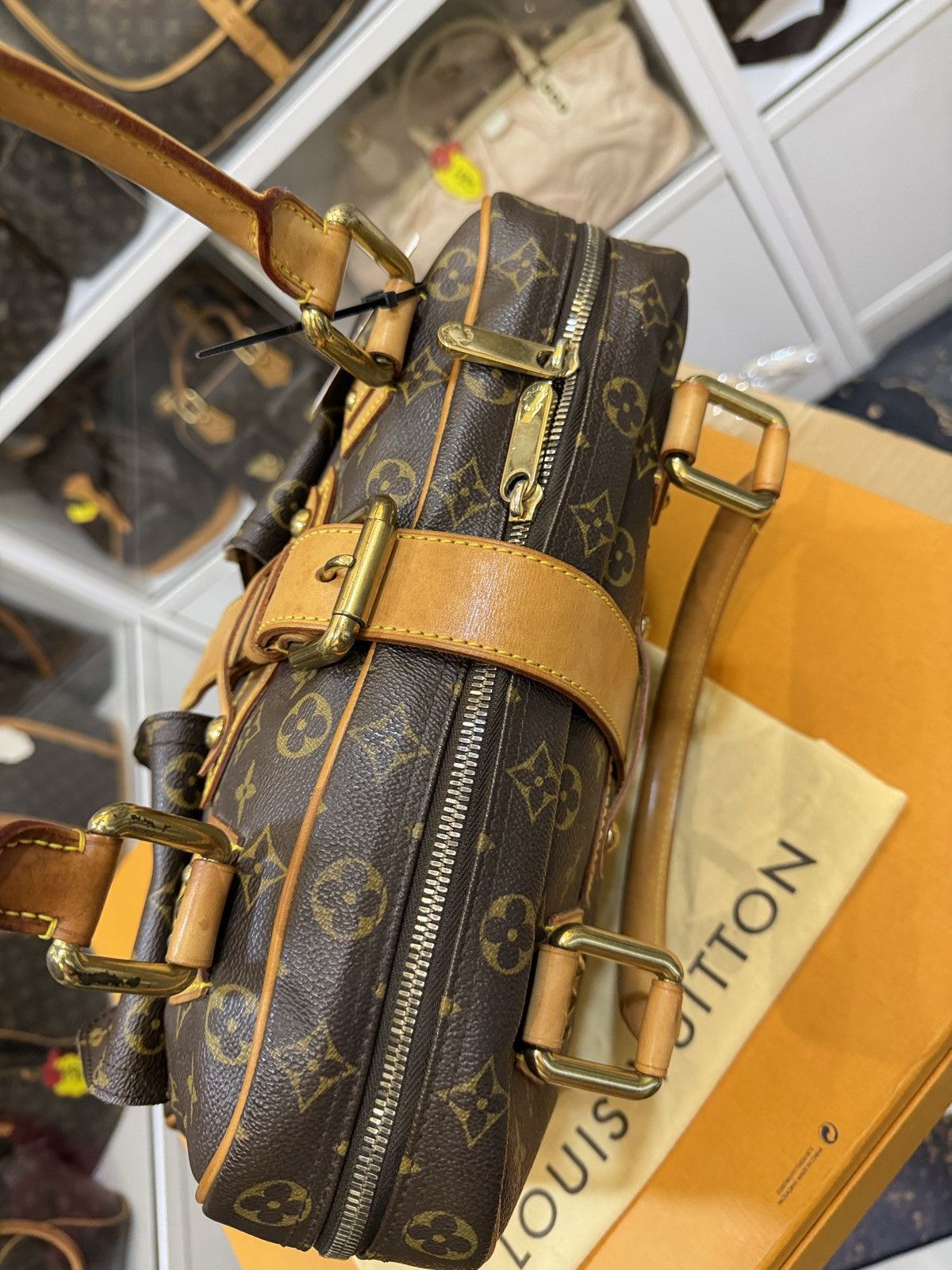 Louis Vuitton LOUIS VUITTON MANHATTAN GM - 2141 Size ONE SIZE - 9 Thumbnail