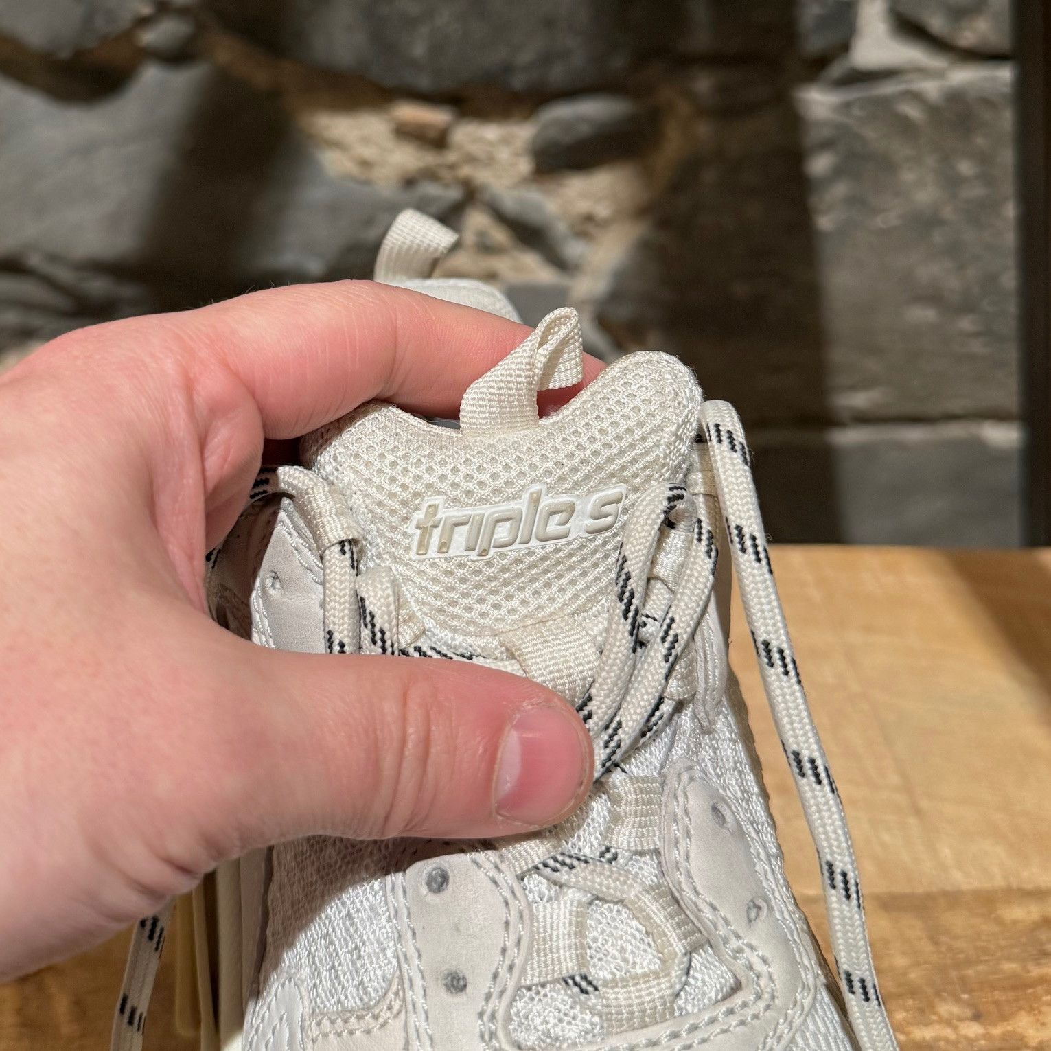 Balenciaga Balenciaga White Triple S Chunky Sneakers Size US 5 / IT 35 - 10 Thumbnail