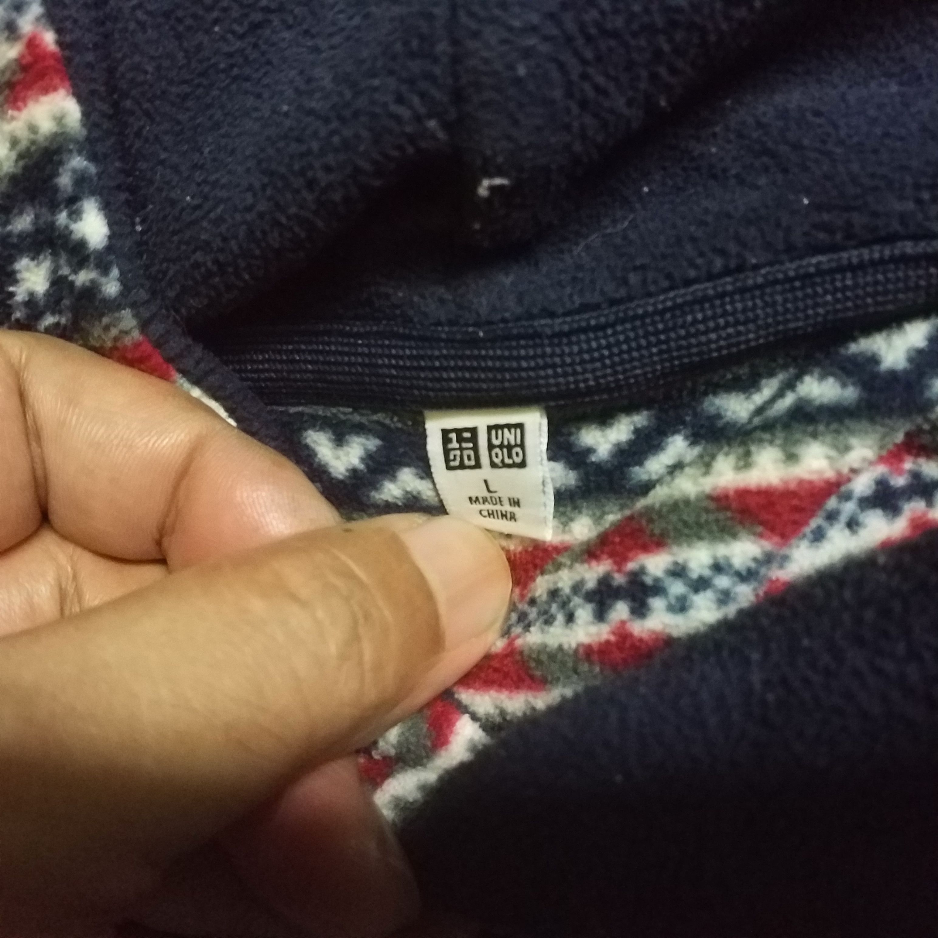 Uniqlo NAVAJO STYLE UNIQLO FLEECE HOODIE Size US L / EU 52-54 / 3 - 2 Thumbnail