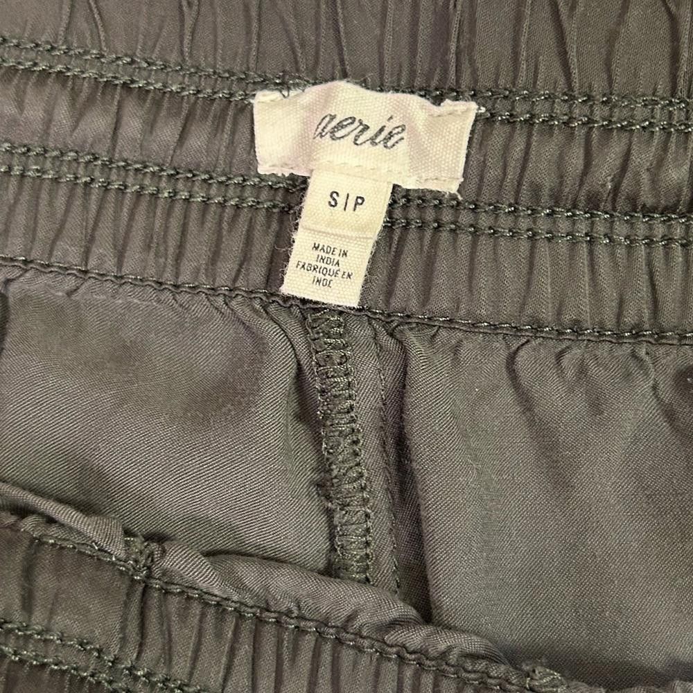 Designer aerie l Black Satin Cargo Joggers Small Size 28" / US 6 / IT 42 - 8 Thumbnail