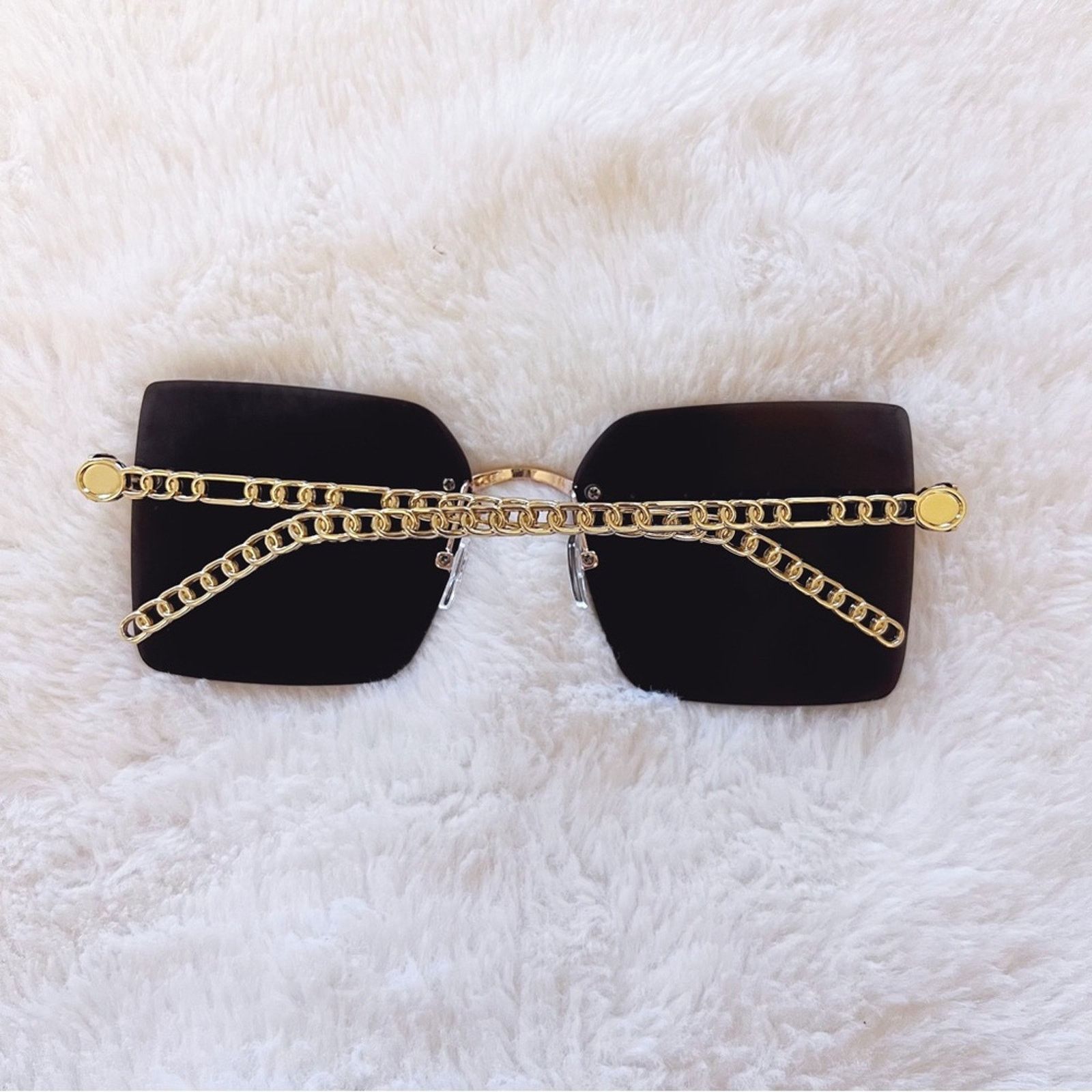 Other Skyla Black & Gold Chain Link Oversized Sunglasses Size ONE SIZE - 11 Thumbnail