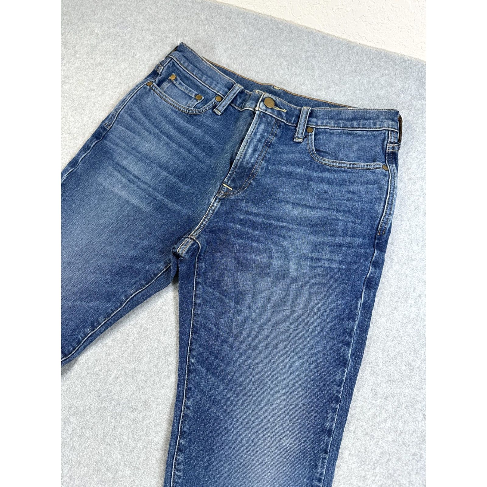 Flint And Tinder Flint & Tinder Jeans Mens 32x30 Blue Denim Tapered Medium Wash Mid Rise Sample Size US 32 / EU 48 - 2 Thumbnail