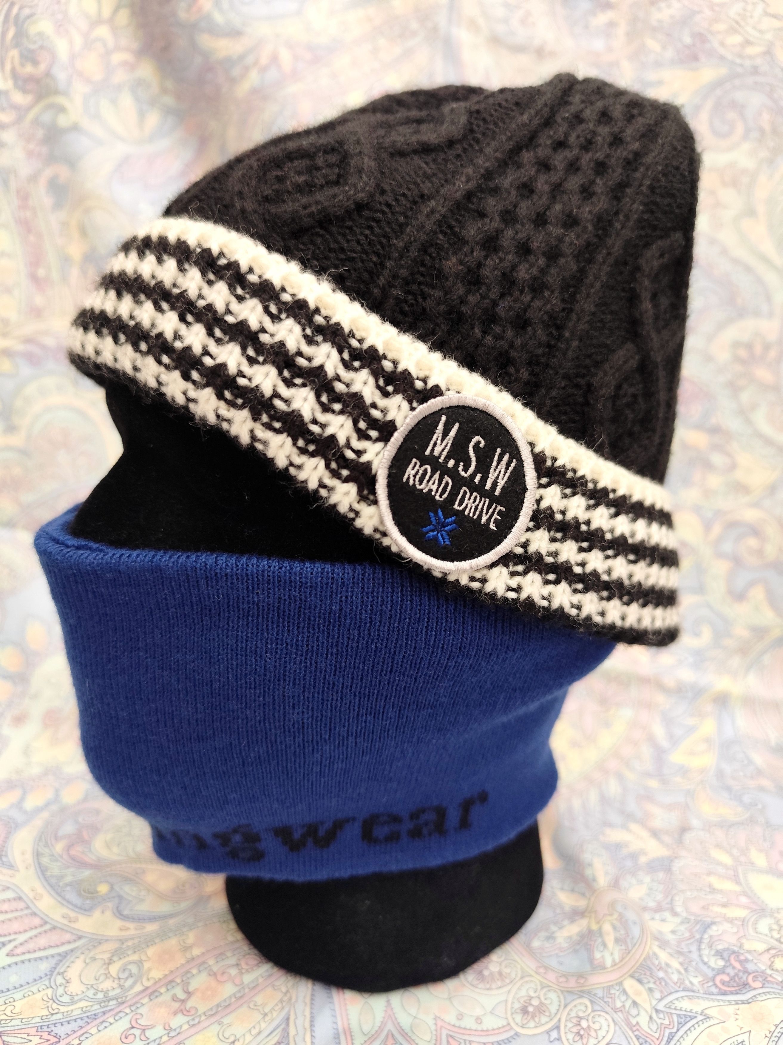 Other Munsingwear Winter 2-Way Knit Beanie Neck Warmer Size ONE SIZE - 1 Thumbnail