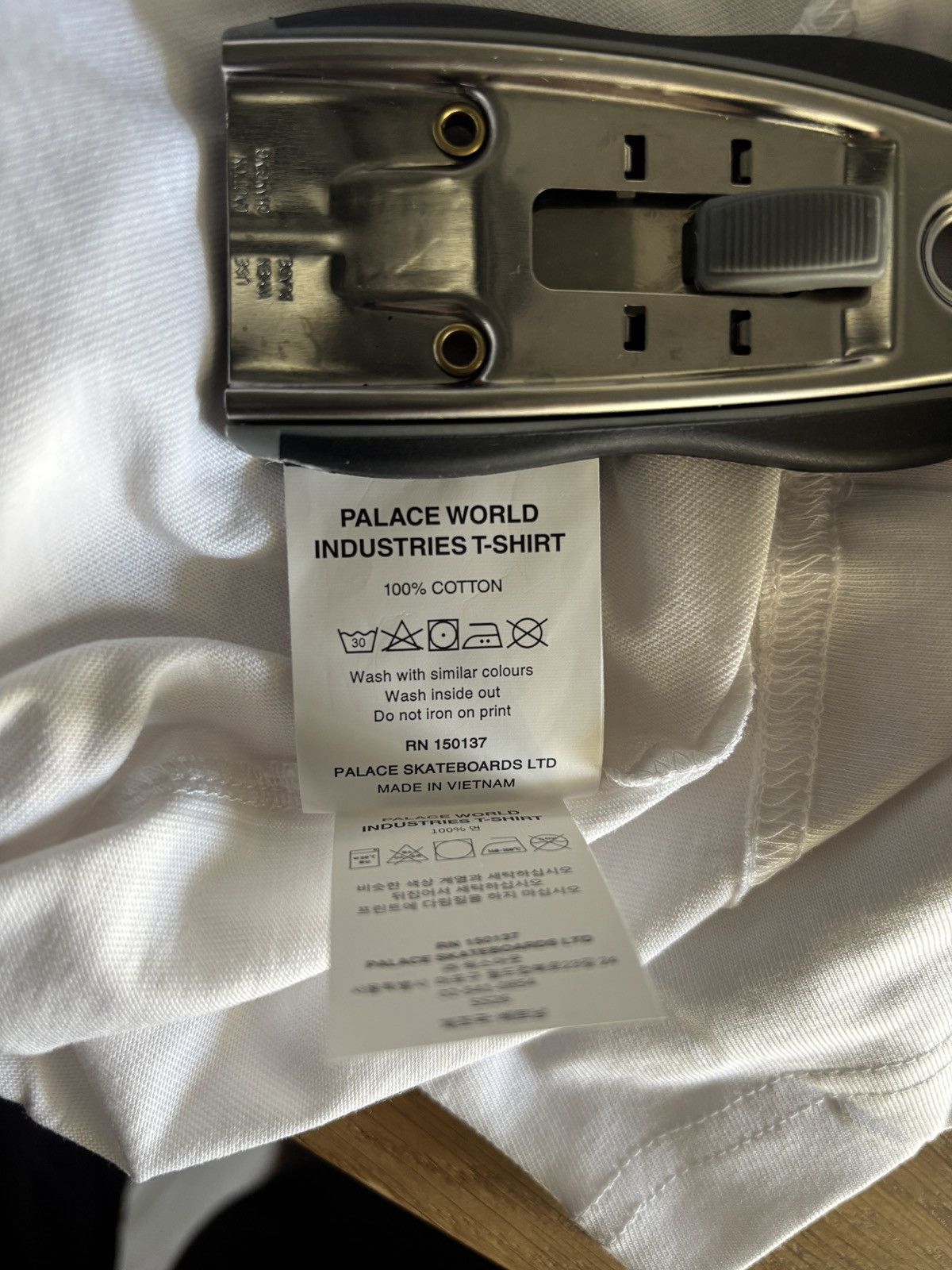 Palace Palace World Industries Tee Size US XL / EU 56 / 4 - 7 Thumbnail