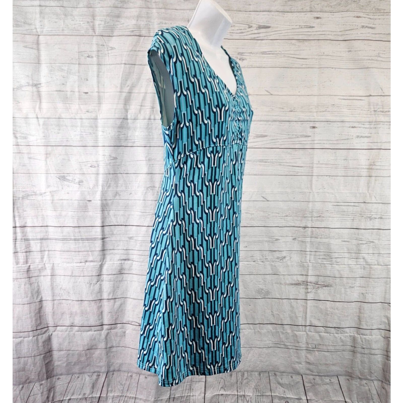 Vintage Title Nine Womens Printed Dress Sz Medium Blue White Scoop Neck Dress of A-Line Pattern: Geometric Ladies Medium Blue Womens Size M / US 6-8 / IT 42-44 - 3 Thumbnail