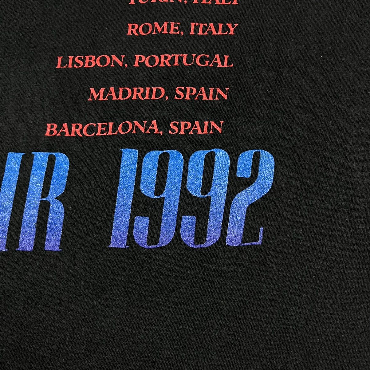 Band Tees × Vintage Vintage Guns N Roses rare Coma Tour rock band tee 1992 Size US L / EU 52-54 / 3 - 11 Thumbnail