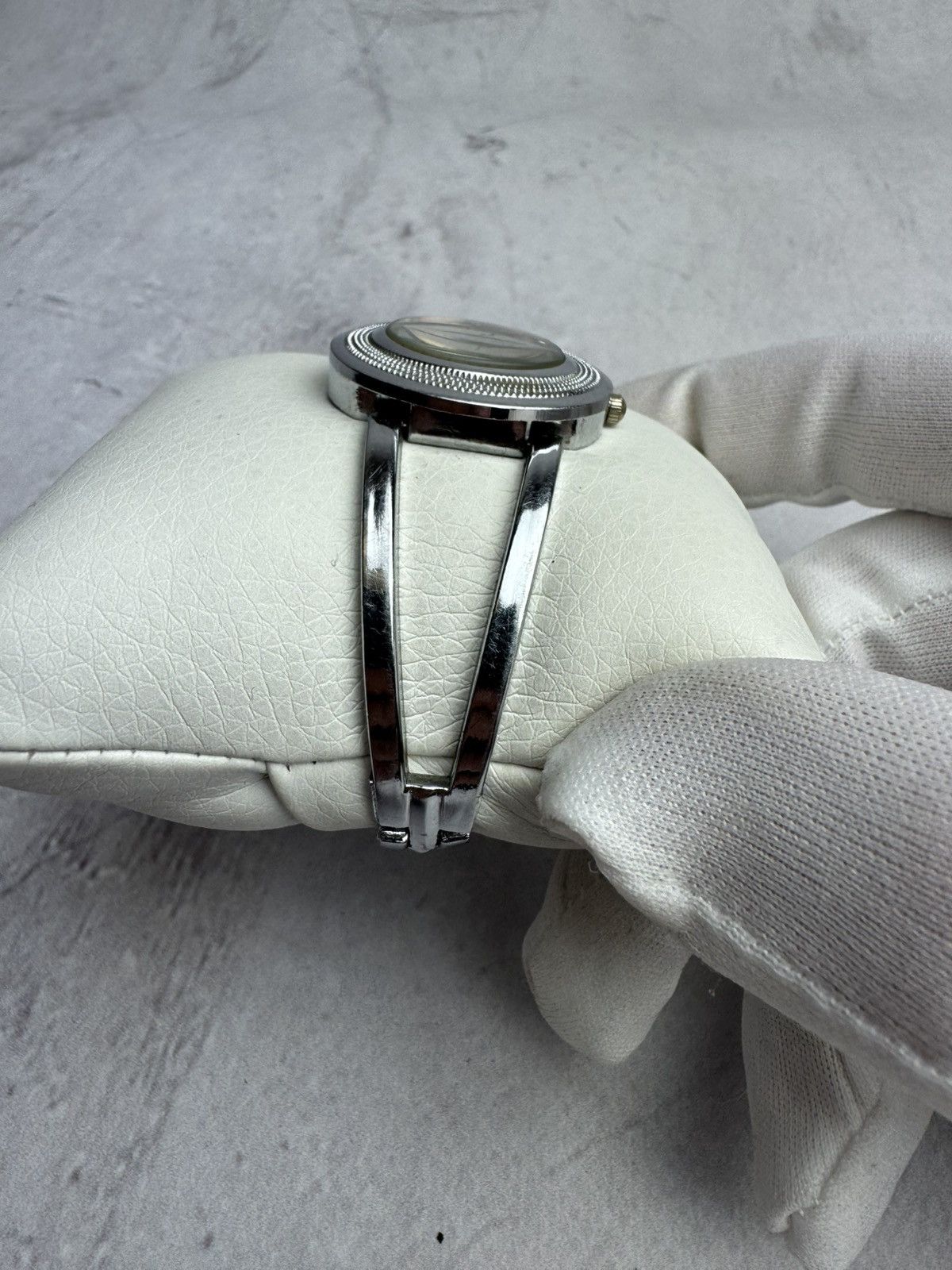Japanese Brand × Vintage Omkara Futuristic Watch vintage Size ONE SIZE - 2 Thumbnail