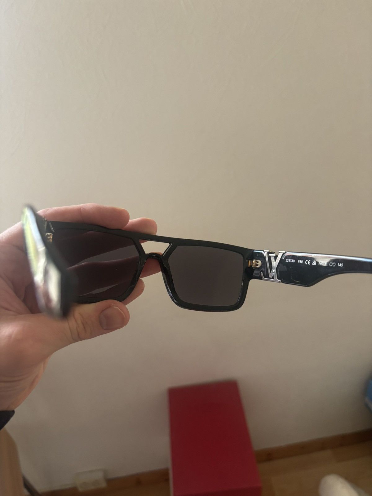 Louis Vuitton Louis Vuitton Flower Square Sunglasses/ Size ONE SIZE - 6 Thumbnail