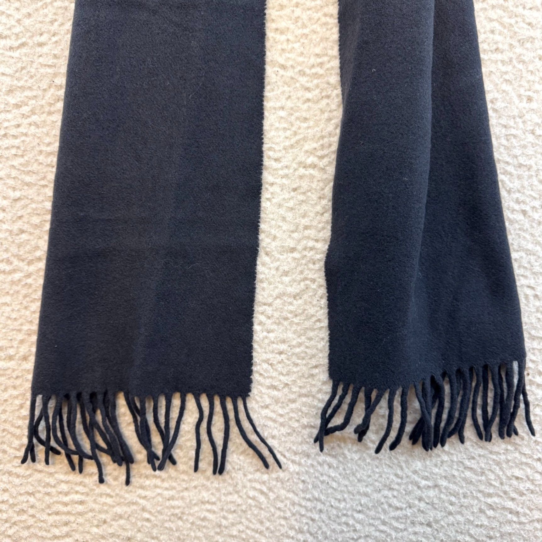 Sisley VINTAGE Sisley Scarf Wool Gray Fringe Italy WOMEN Size ONE SIZE - 2 Thumbnail