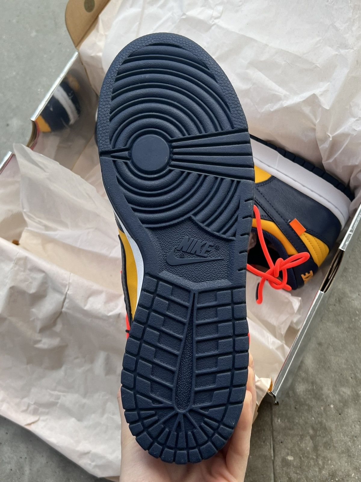 Nike × Off-White Nike Dunk Low x OFF WHITE Michigan New! Size US 10.5 / EU 43-44 - 8 Thumbnail