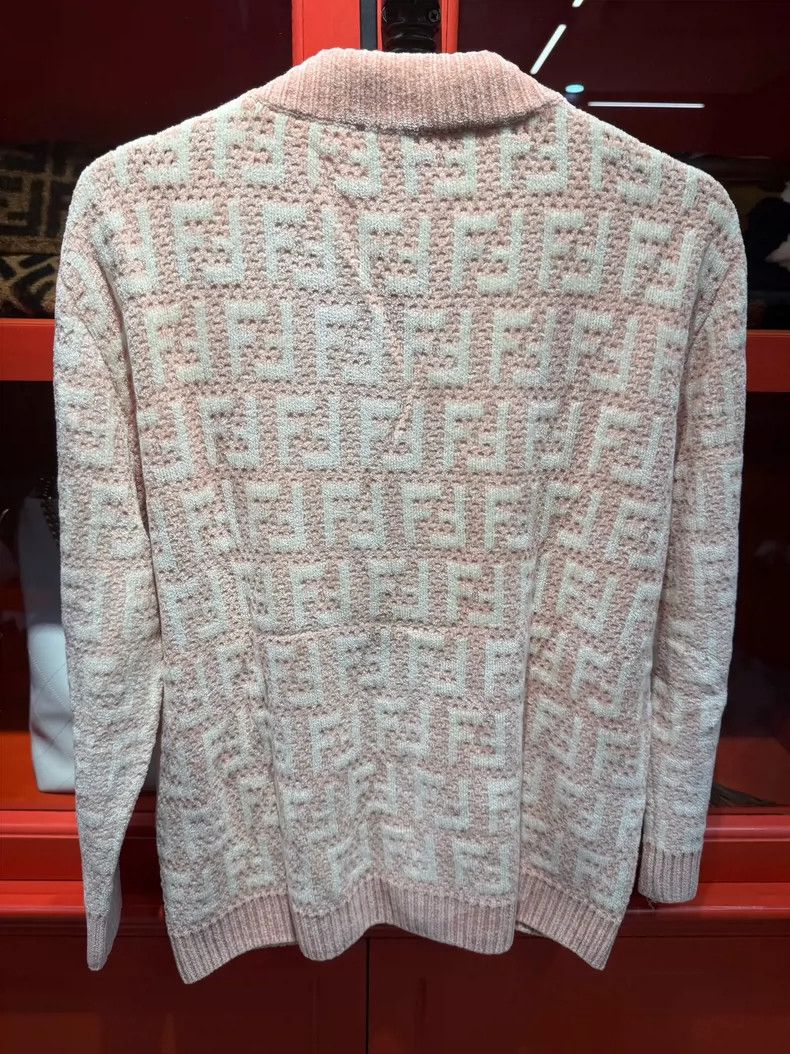 Fendi FENDI Full cream color with F-patterned sweater in snow ny Size M / US 6-8 / IT 42-44 - 2 Thumbnail