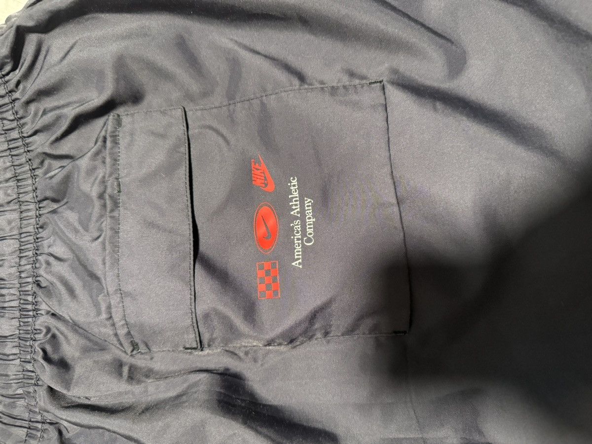 Nike Flame Sportswear Shorts Size US 36 / EU 52 - 5 Thumbnail