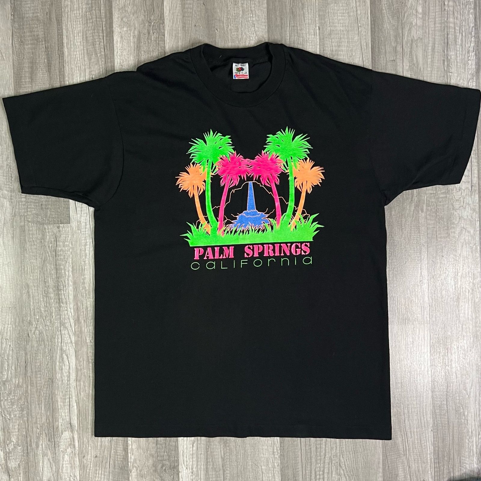 Fruit Of The Loom × Vintage Vintage 90s Neon Palm Spring California Palm Tree Graphic XL Size US XL / EU 56 / 4 - 1 Thumbnail
