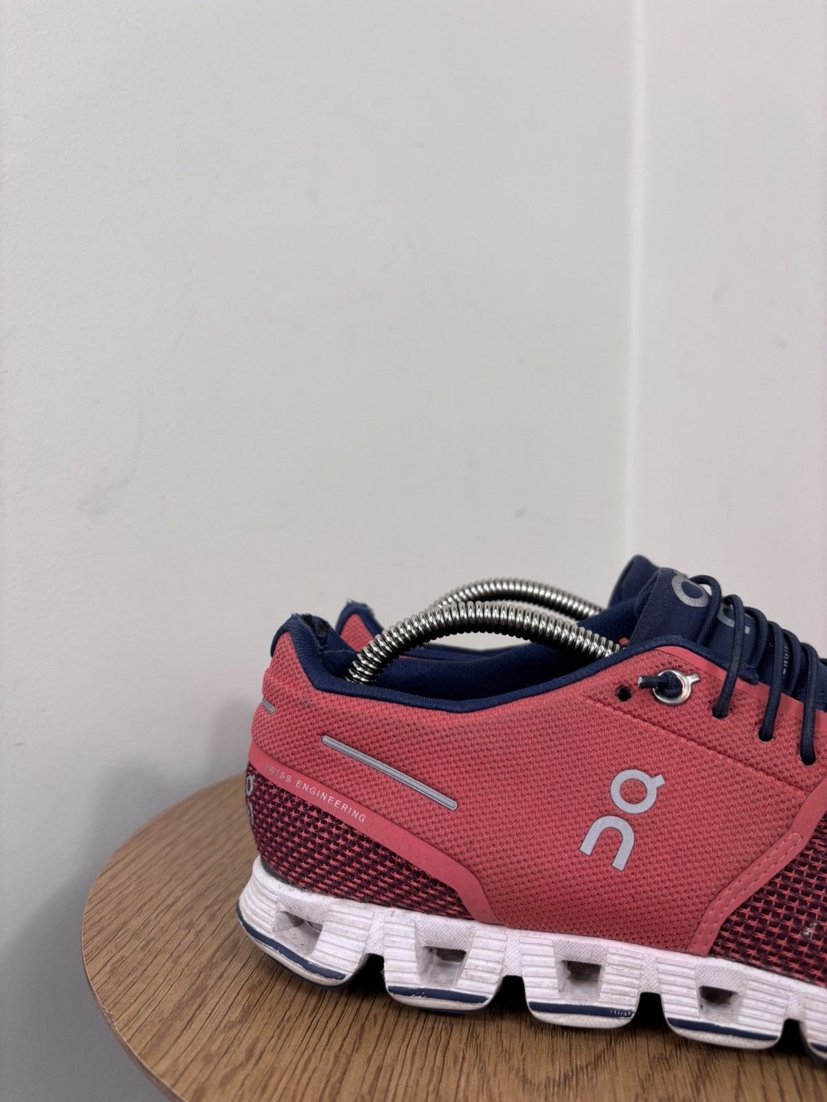 On On Running Cloud Coral/Pacific Women’s Athletic Sneakers Size US 7.5 / IT 37.5 - 3 Thumbnail