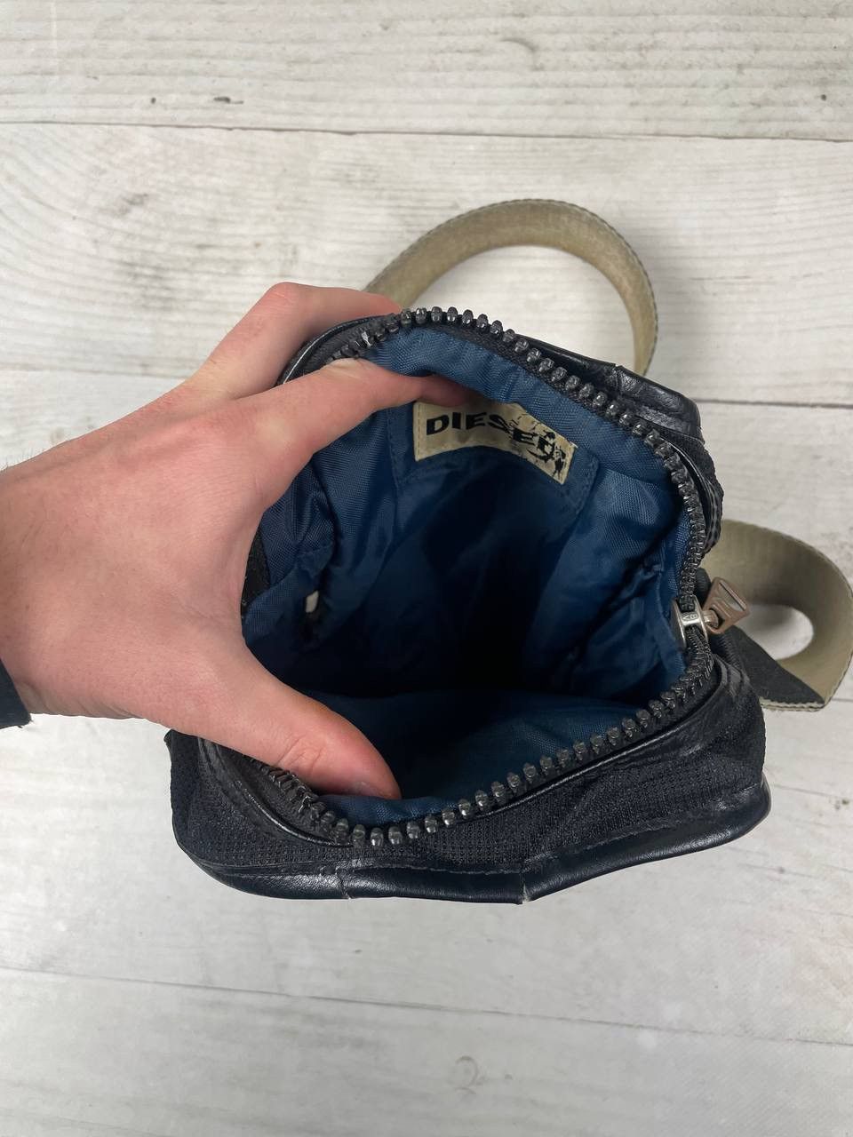 Diesel Vintage Diesel Messenger Bag Shoulders Size ONE SIZE - 21 Thumbnail