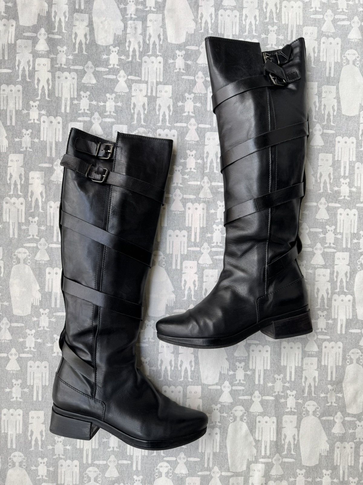 Veronique Branquinho Veronique Branquinho Wrap-Around Strap Leather Boots Size US 8 / IT 38 - 7 Thumbnail
