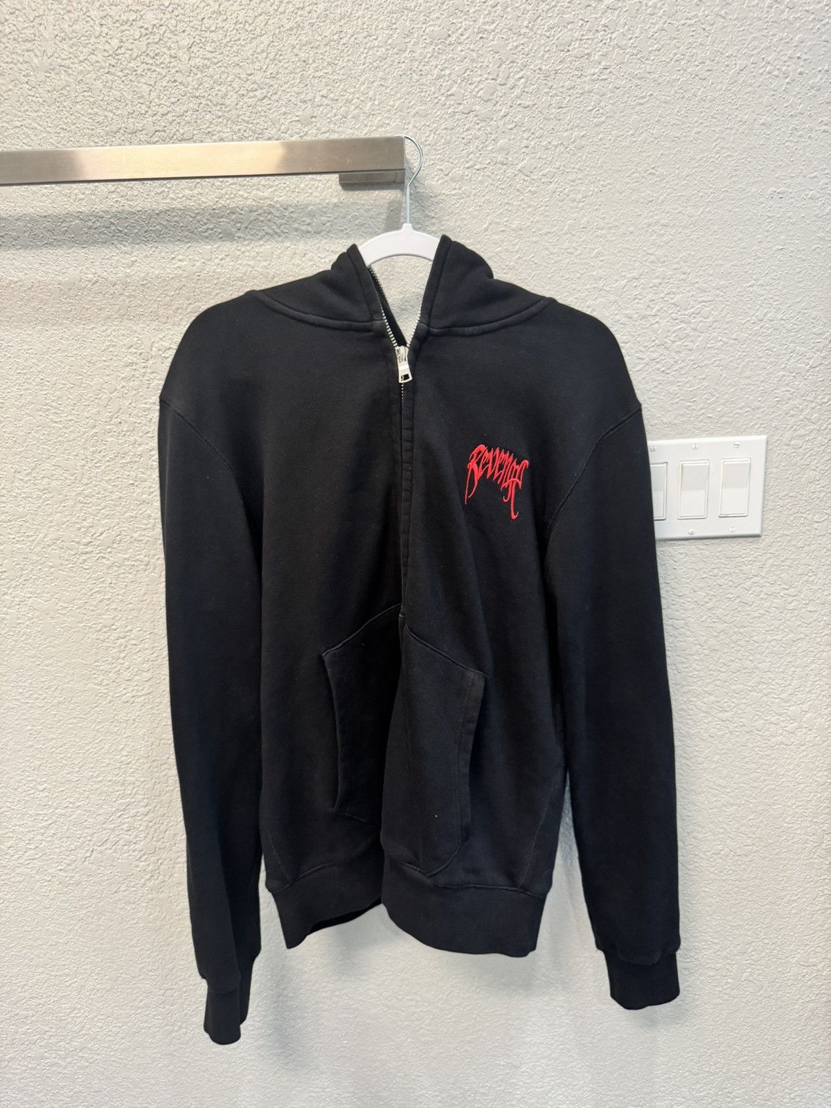 Revenge Embroidered Arch Logo Full Zip Size US L / EU 52-54 / 3 - 2 Thumbnail