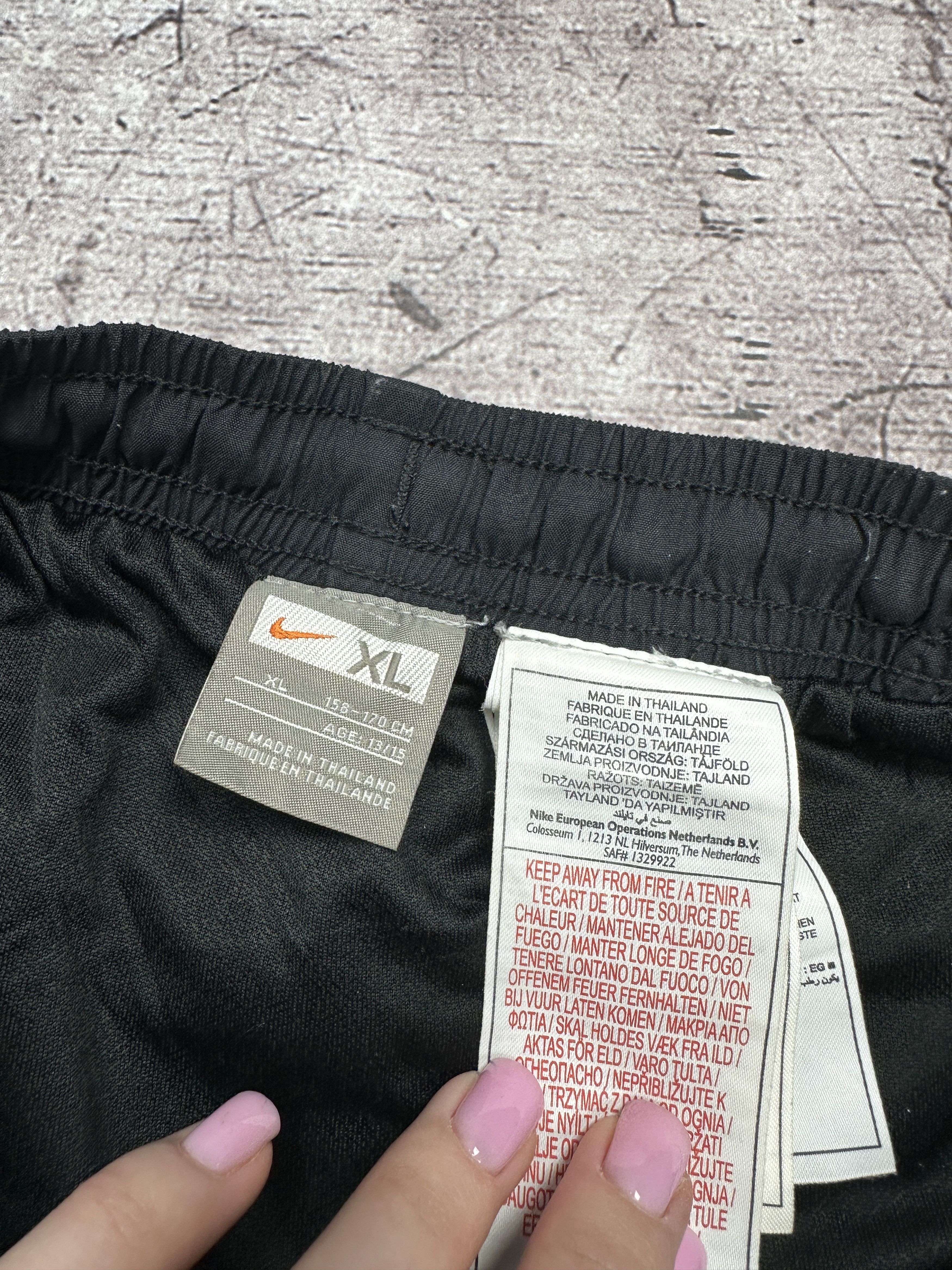 Nike Nike Mens Nylon Shorts Size US 30 / EU 46 - 5 Thumbnail
