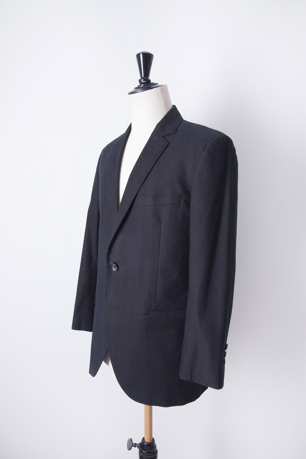 Giuliano Fujiwara Giuliano Fujiwara black/red pinstripe suit Size 48S - 3 Thumbnail