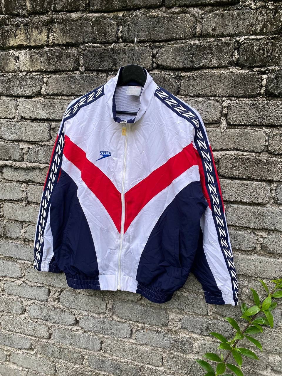 Speedo Vintage 89s Speedo Windbreaker Jacket Size US S / EU 44-46 / 1 - 5 Thumbnail