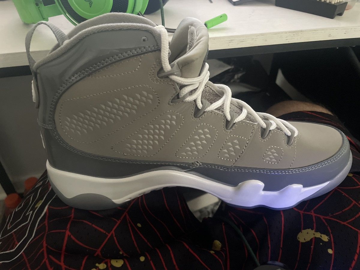 Jordan Brand × Nike Cool grey 9s Size US 9 / EU 42 - 1 Thumbnail
