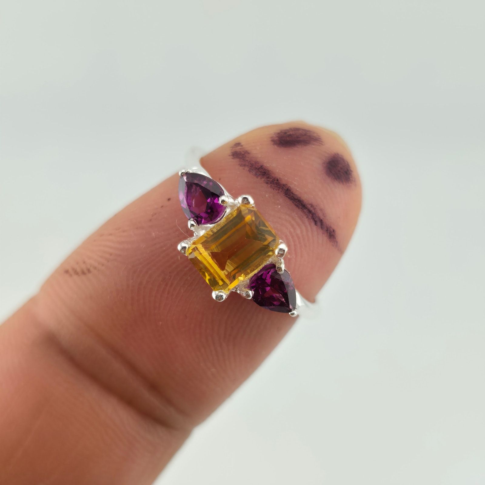 Other Sterling Silver Citrine Ring Yellow Purple Three Stone 7 Size ONE SIZE - 1 Thumbnail