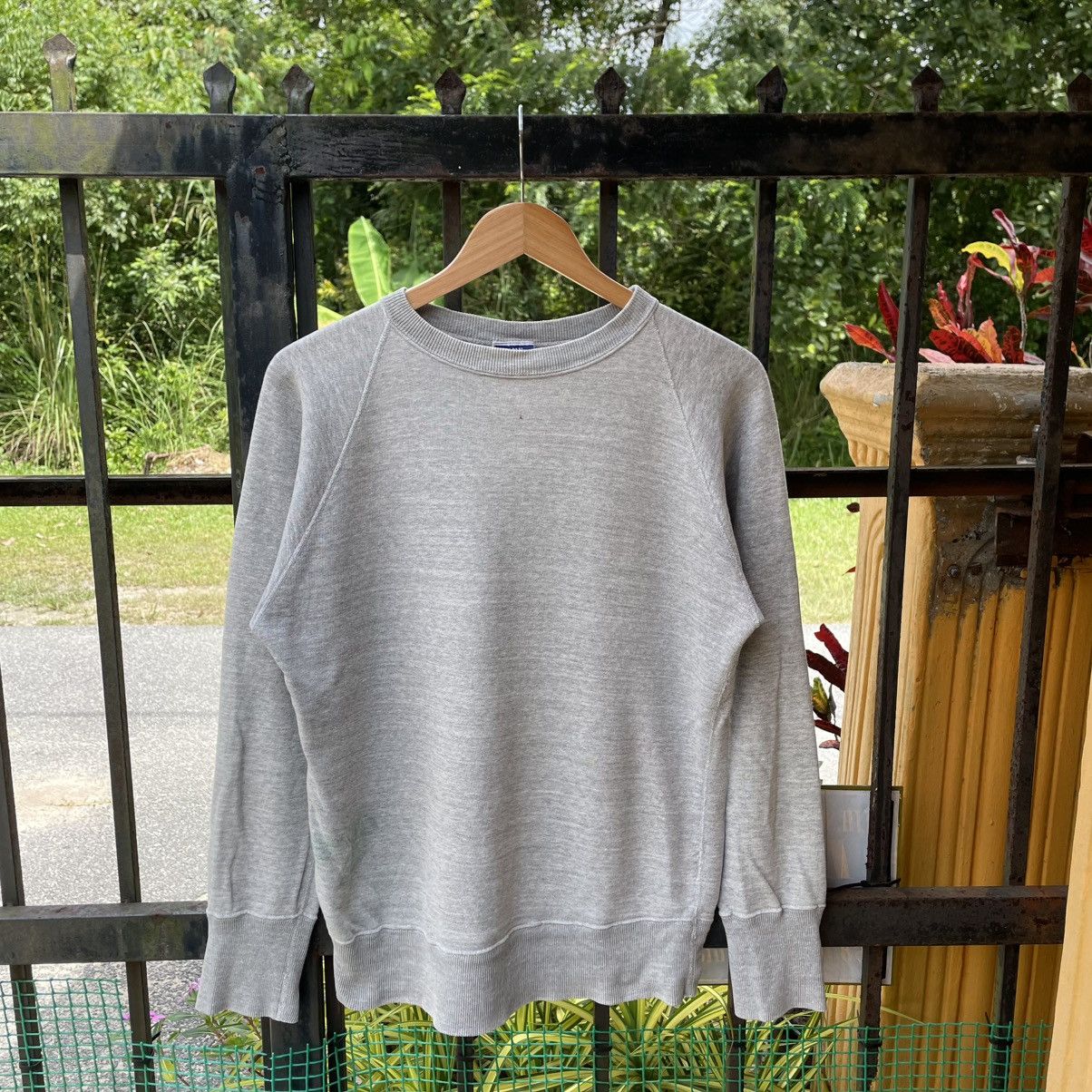 45rpm 🔥🇯🇵Vintage 45rpm Minimalist Crewneck Pullover Sweatshirts Size US S / EU 44-46 / 1 - 1 Thumbnail