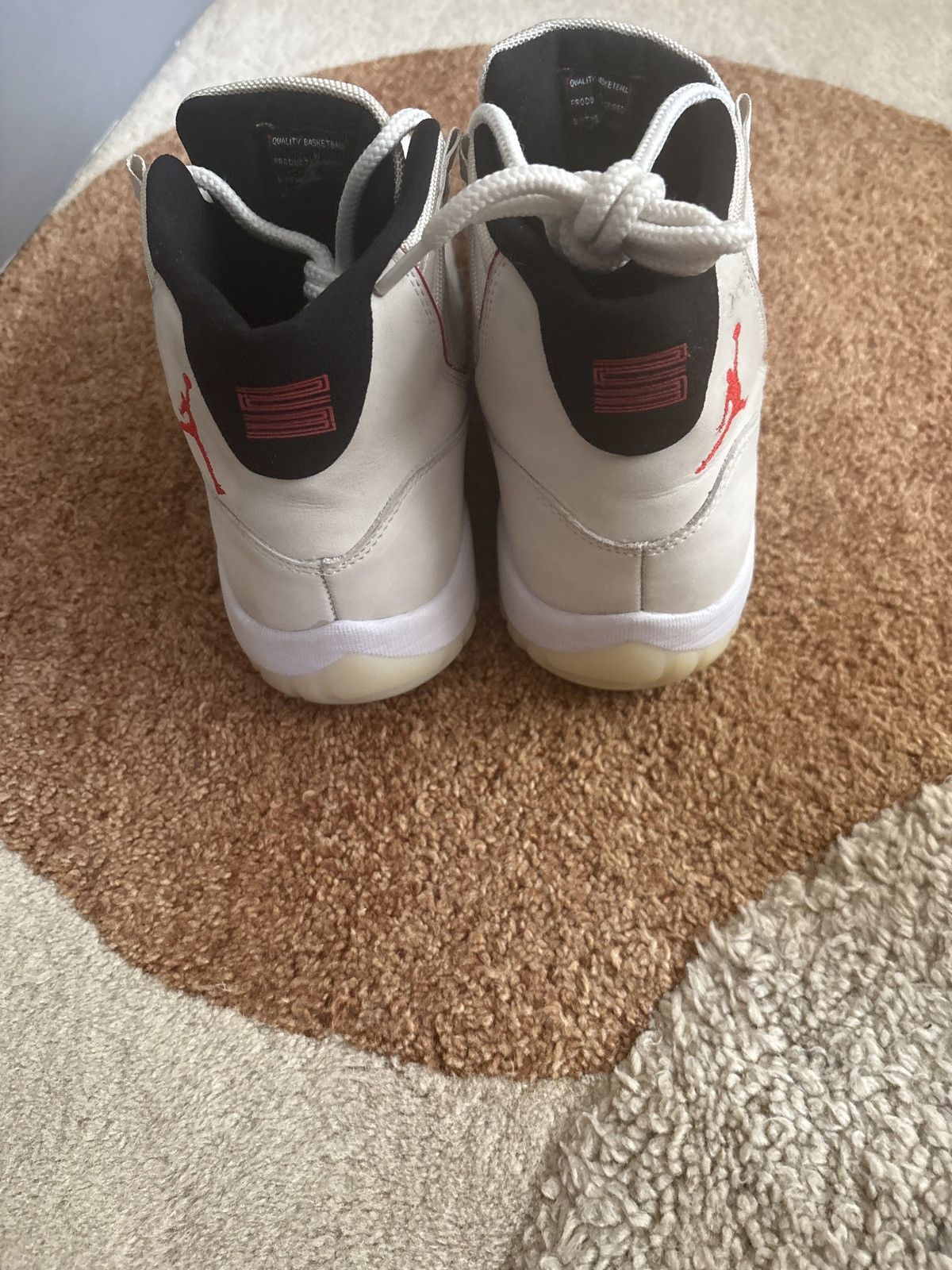 Jordan Brand Jordan 11 platinum tint SZ 10 Very clean Size US 10 / EU 43 - 4 Thumbnail
