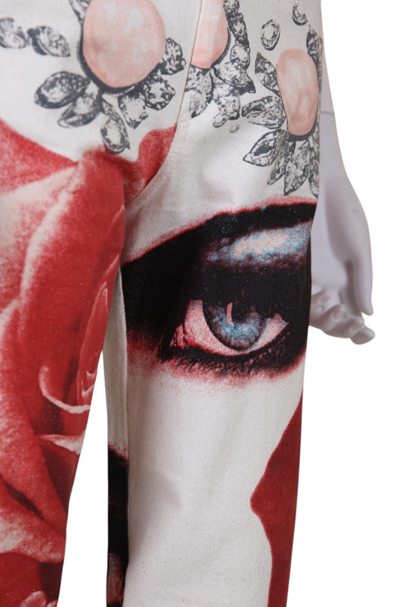 Alexander McQueen 90's Red&White Red Rose and Face Print Bootcut Jeans Size 30" / US 8 / IT 44 - 5 Thumbnail