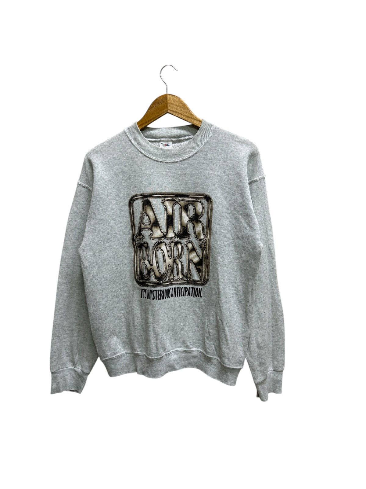 Vintage Vintage 90s Air Born it’s mysterious anticipation Sweatshirt Size US S / EU 44-46 / 1 - 1 Thumbnail