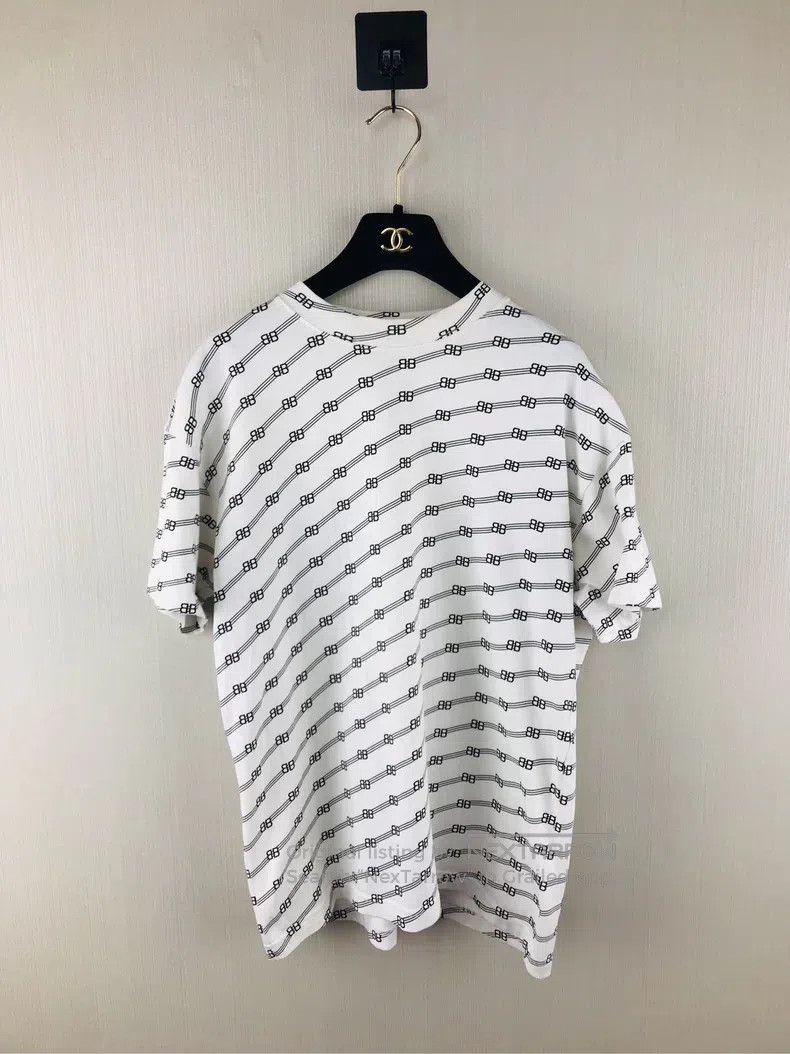 Balenciaga Balenciaga All-over print short-sleeved shirt Size US S / EU 44-46 / 1 - 1 Thumbnail
