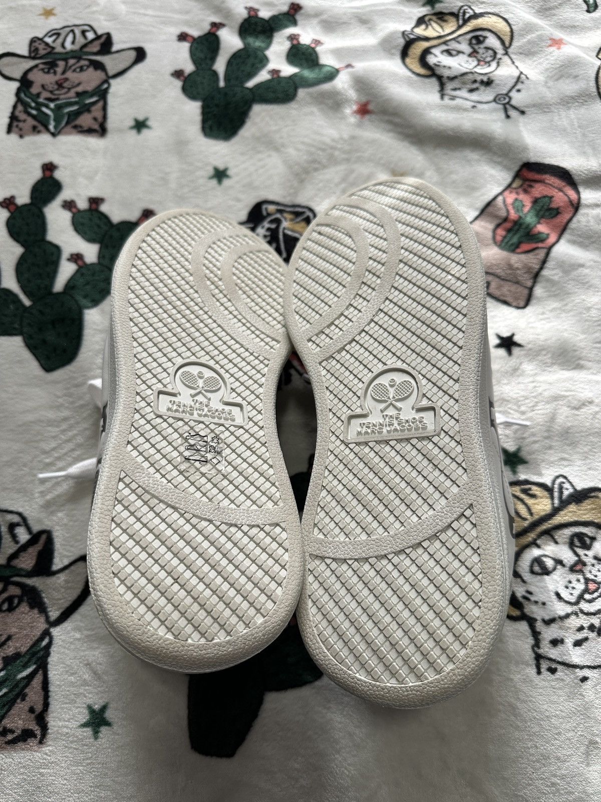 Marc Jacobs × Peanuts Leather Tennis Shoe Sneakers Size US 7 / EU 40 - 5 Thumbnail