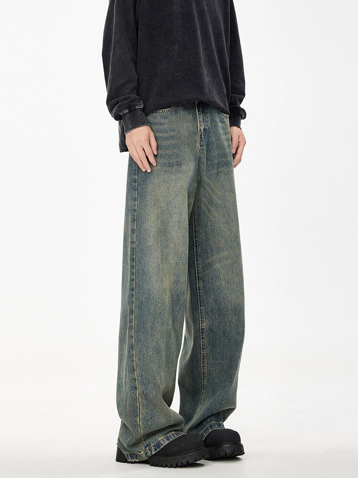 Vintage Men's American Retro Clean-Fit Wide-Leg Distressed Jeans Size US 32 / EU 48 - 4 Thumbnail
