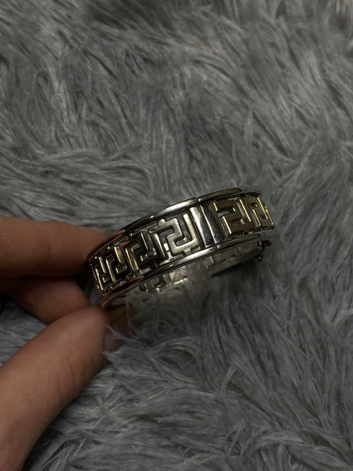 Japanese Brand Gold Bracelet Watch Japanese Brand Size ONE SIZE - 5 Thumbnail