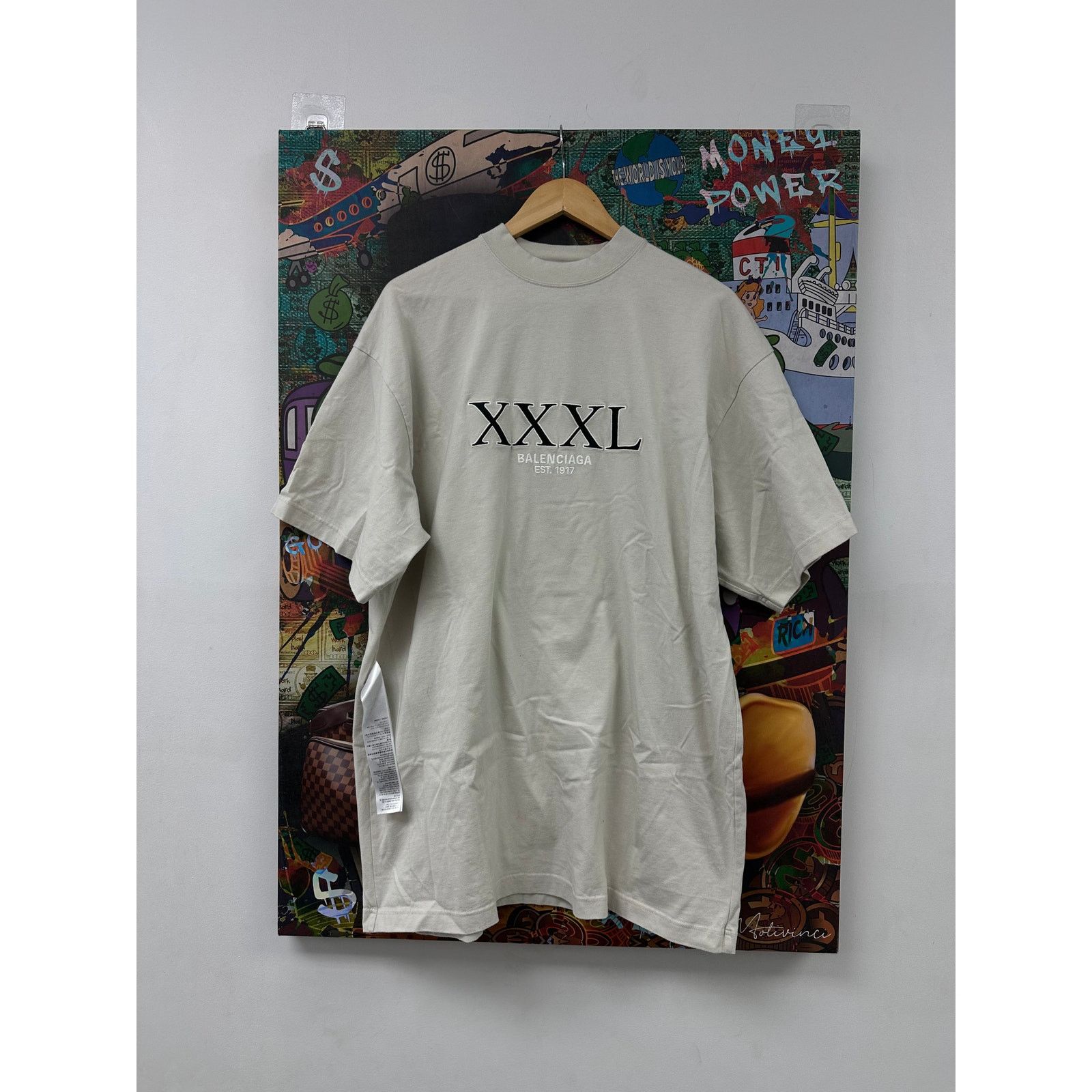 Balenciaga Balenciaga XXXL Tee Beige Black New With Tags Small Size US S / EU 44-46 / 1 - 1 Thumbnail