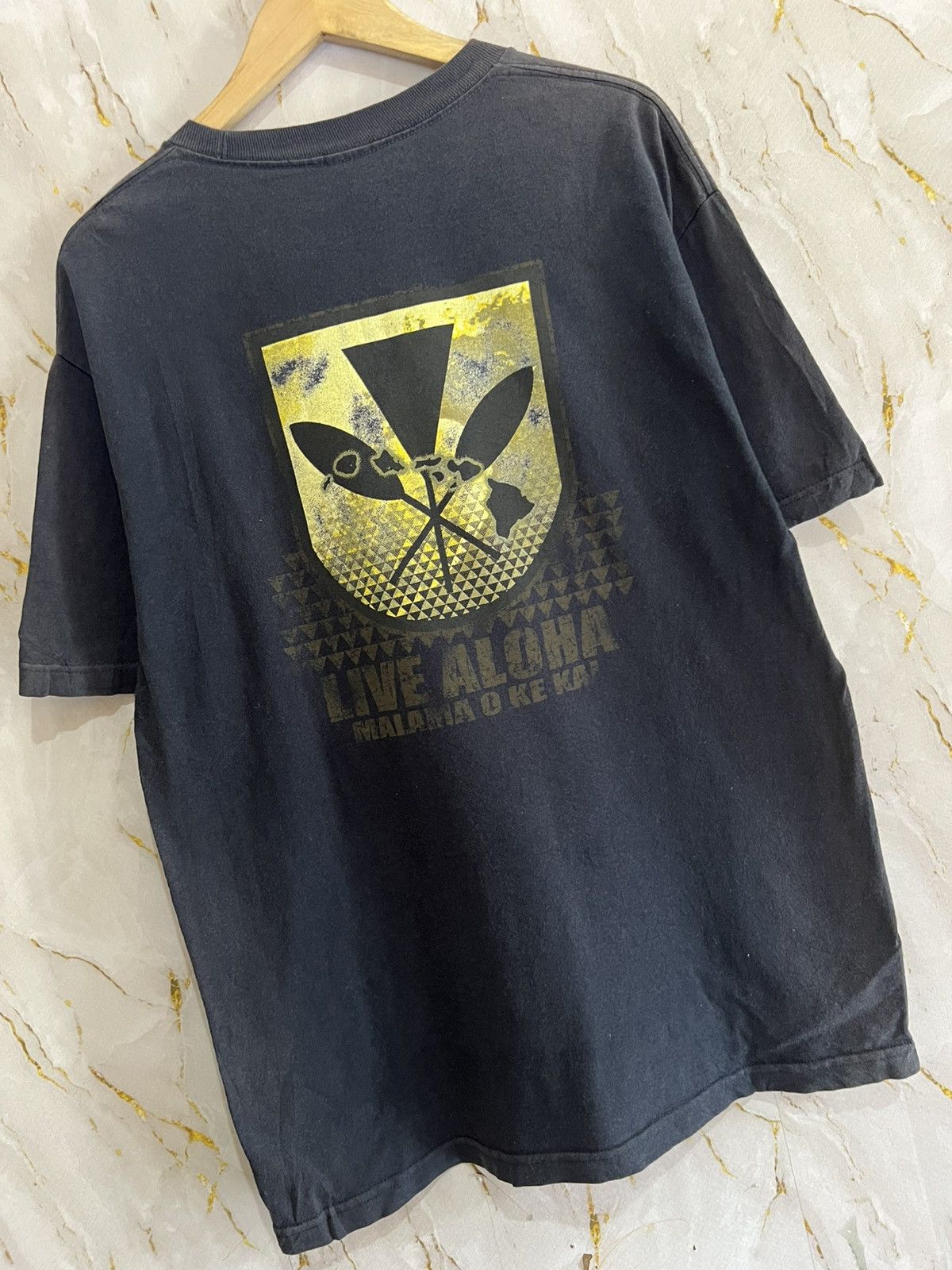 Alstyle VINTAGE HAWAIIAN Y2K LEGENDS TSHIRT Size US L / EU 52-54 / 3 - 4 Thumbnail