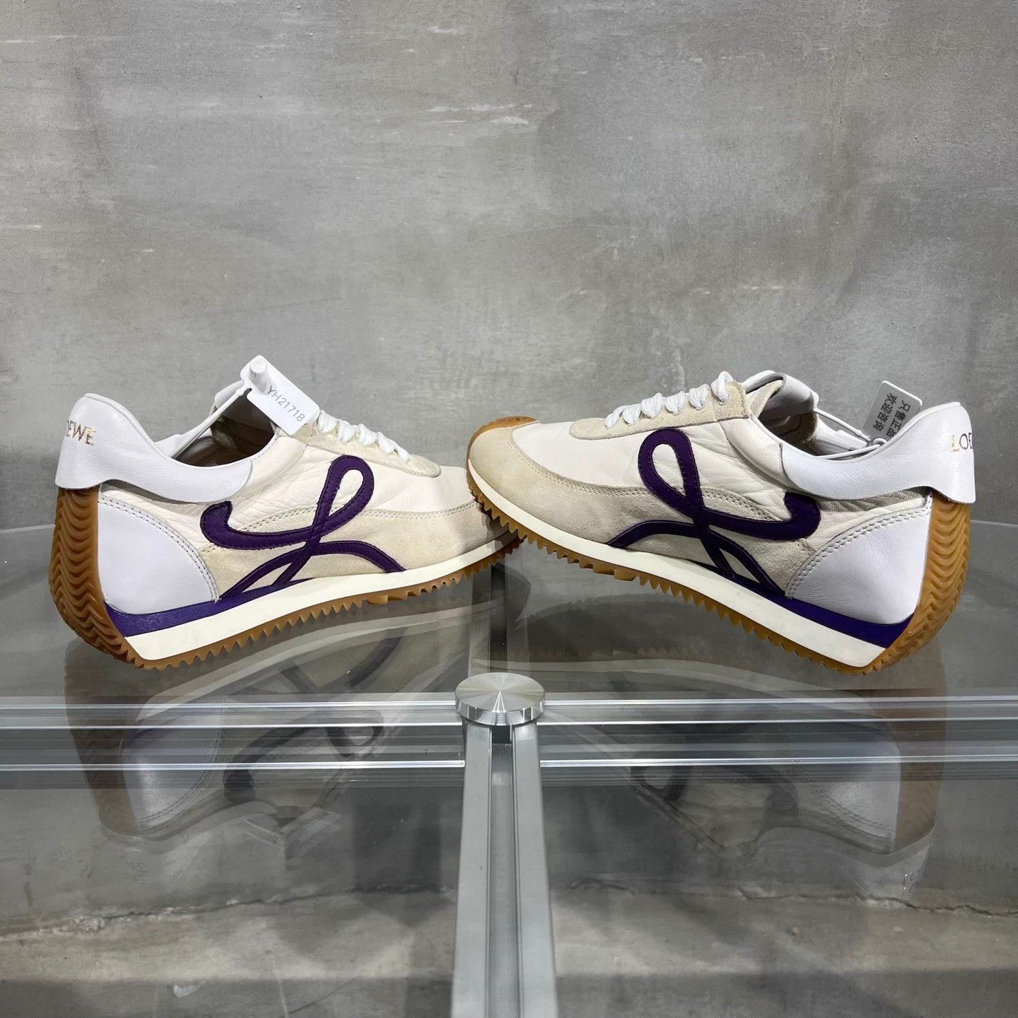 Loewe LOEWE Flow Runner cream purple running shoe 38 EU Size US 7 / IT 37 - 5 Thumbnail